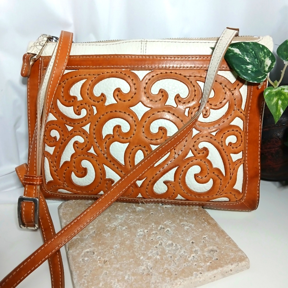 Retired BRIGHTON Genoa Justine Messenger Bag Cordoba Collection Cutout Leather